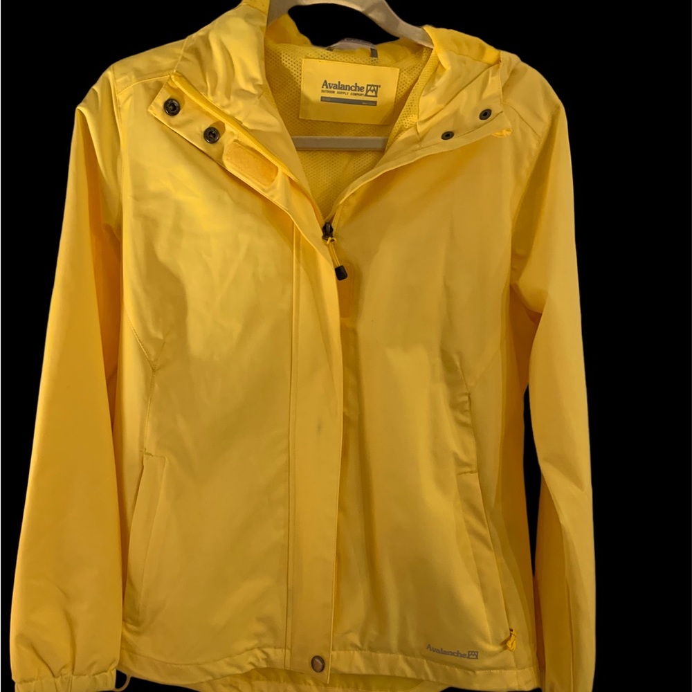 NWT! Avalanche yellow Weather Shield shield jacket/Size Ladies Small
